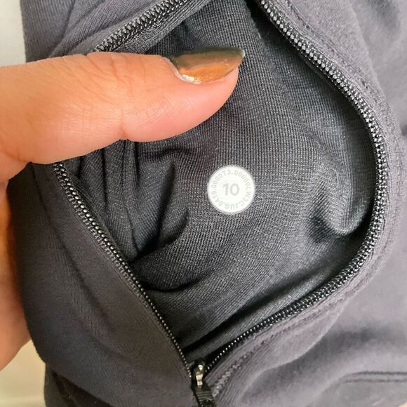 Lululemon Nulu Run Half Zip Pullover - Picture 5 of 7